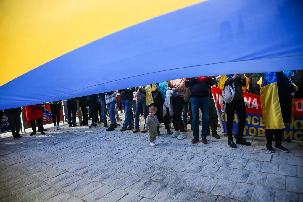 Ukrainian citizens and anti-war demonstrators gather in Beyazit Square in Istanbul to protest against Russia and Russian President Vladimir Putin.