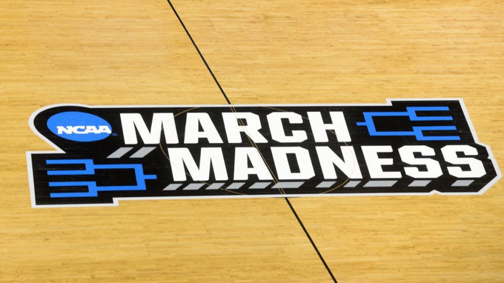 2022 NCAA ARCH: Sunday Selected Updates, March Madness Arch, NCAA Championship Basketball Court