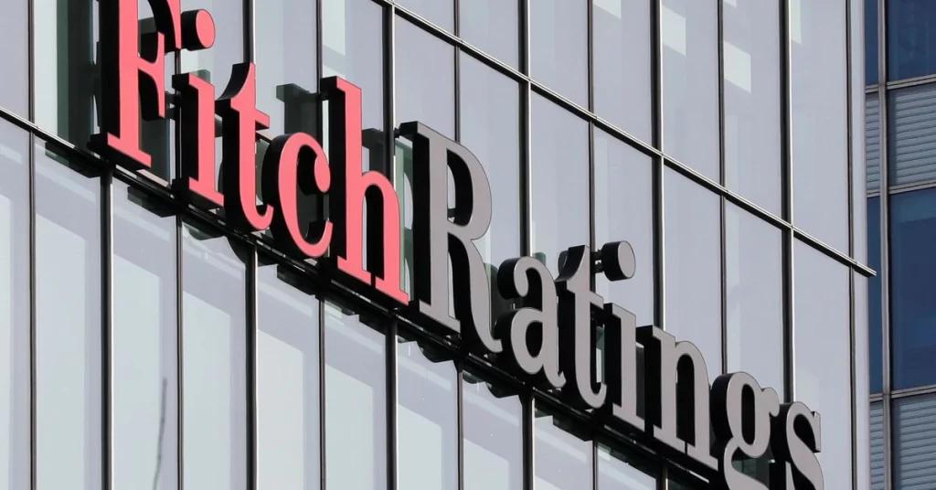 Fitch and Moody's downgrade Russia's sovereign rating to junk