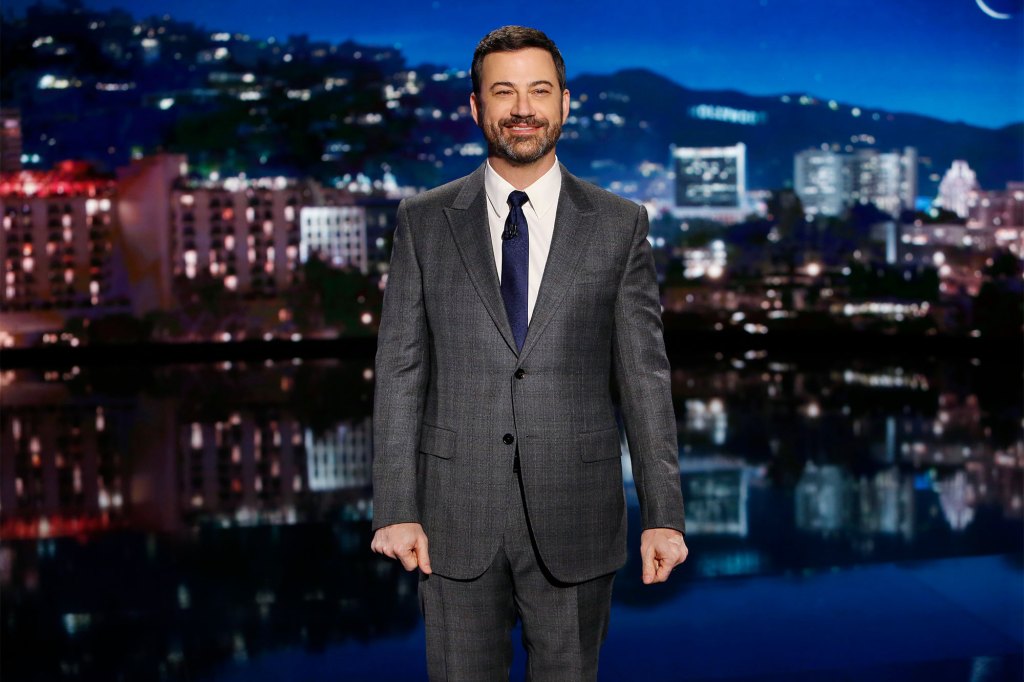 Jimmy Kimmel hosts "Tonight Show"