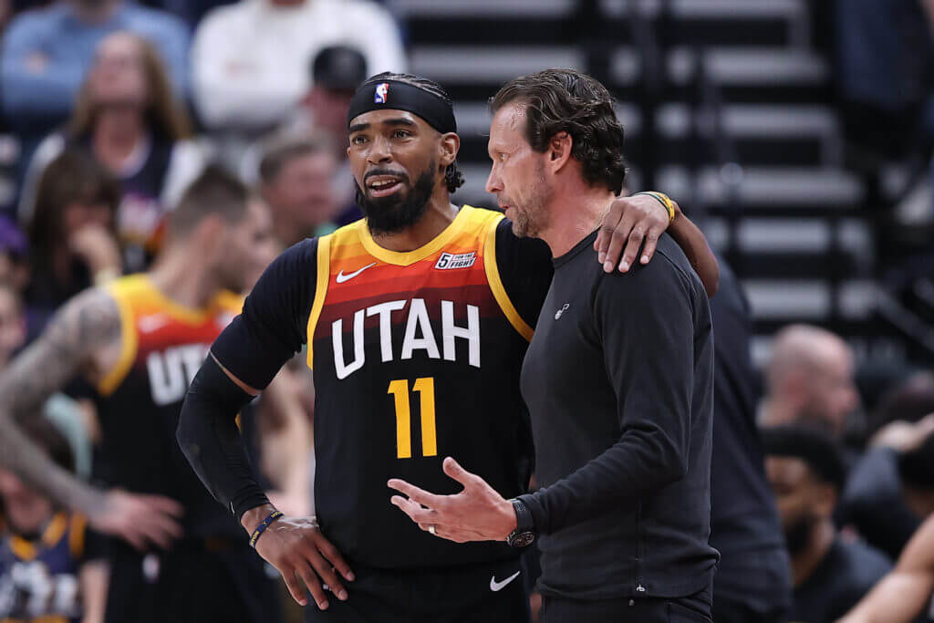 AMIC: What's next for Quinn Snyder?  Still a supporter in Utah, the jazz coach will evaluate all his options