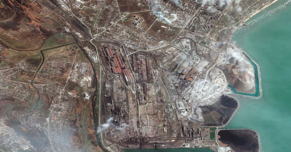 "Castle in a city": Ukrainians cling to a steel plant in Mariupol