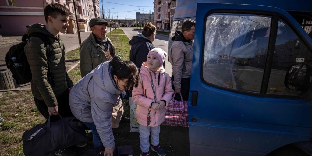 France sends police to Kyiv to investigate war crimes