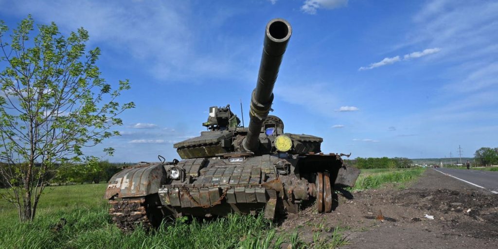 Ukrainian volunteer fighters use a tank called “Rabbit” against Russian forces