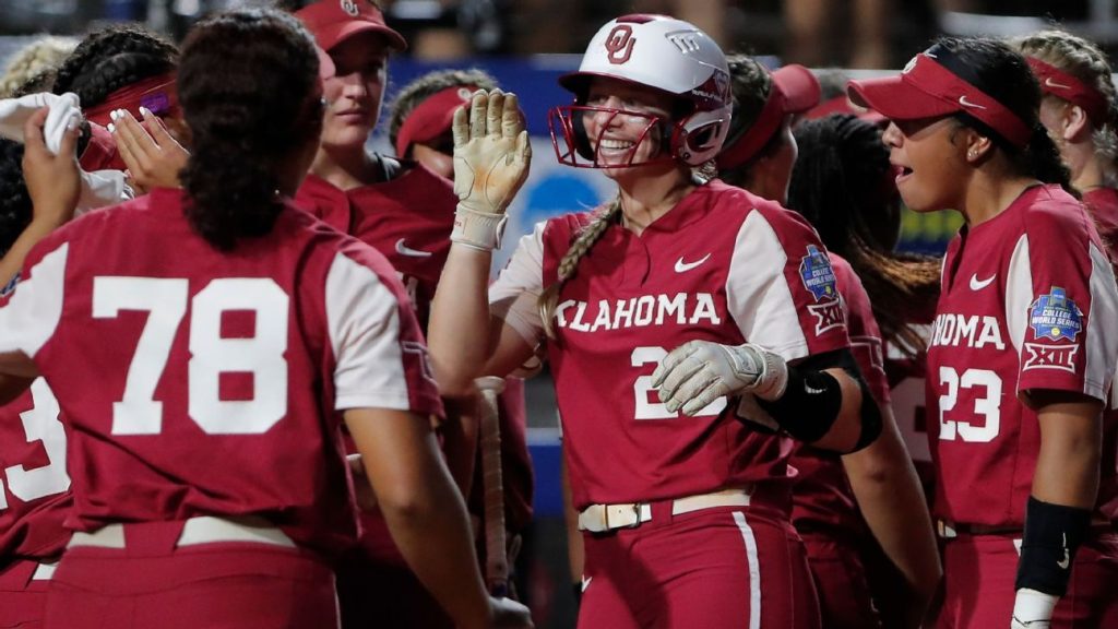 The Oklahoma Sooners, ranked 16, record a no-answer run in a Match 1 win over the Texas Longhorns at the College Women’s World Championships.