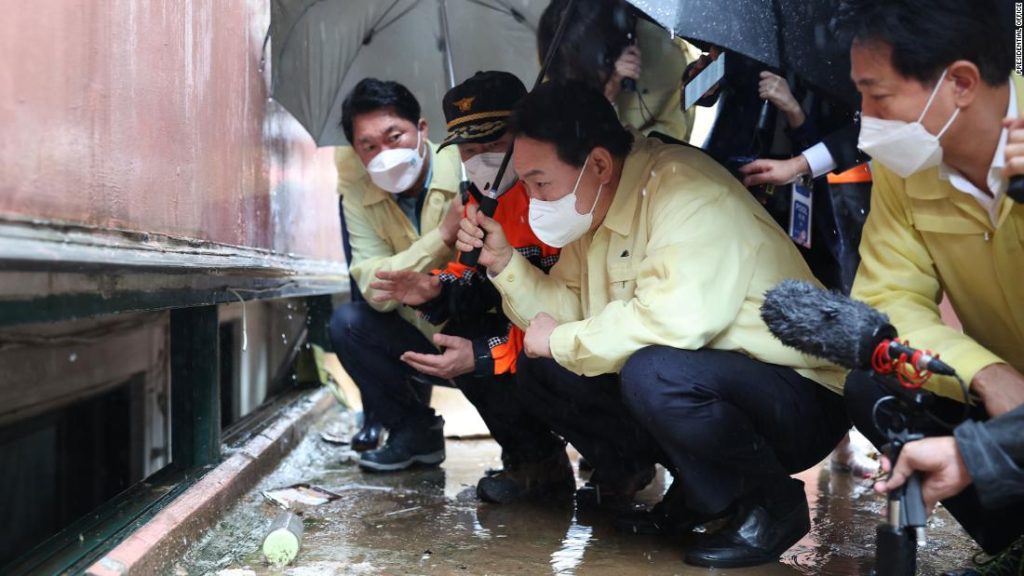 Seoul floods deaths: South Korean capital vows to move families out of 'parasite'-style basement homes