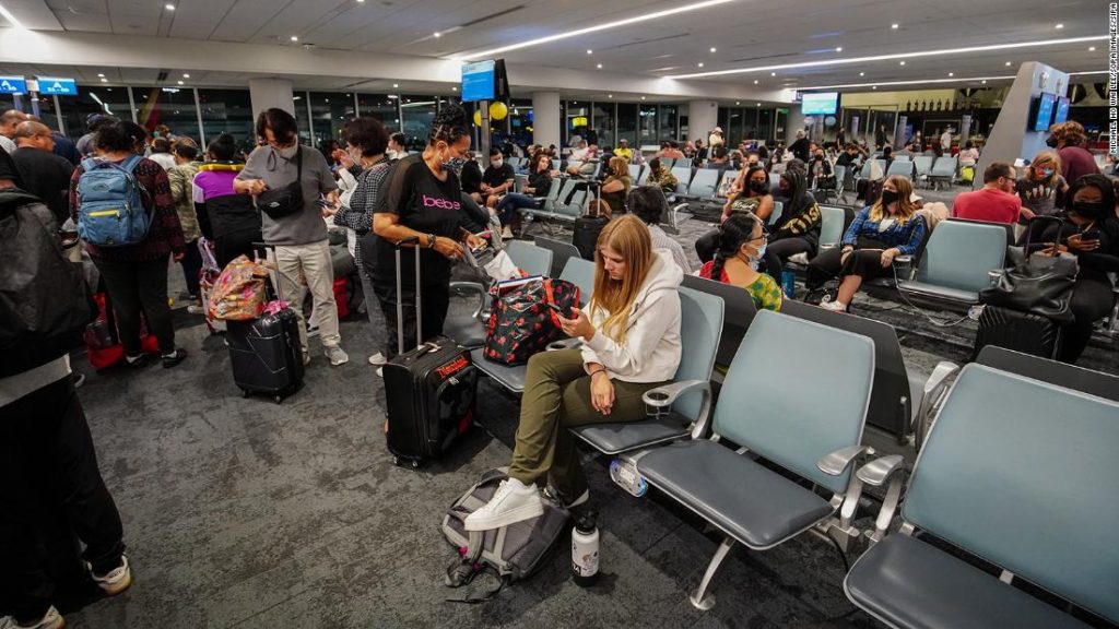 Nearly 500 US flights were canceled and nearly 2,000 delayed on Monday