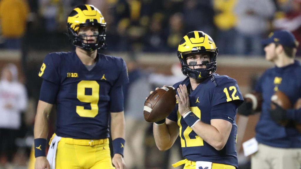 Why Michigan is starting different players for the first two games of the 2022 season