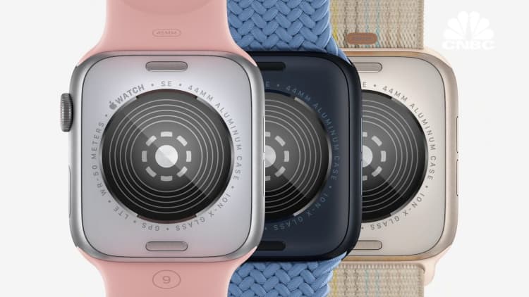 Apple unveils Apple Watch SE at launch event in September