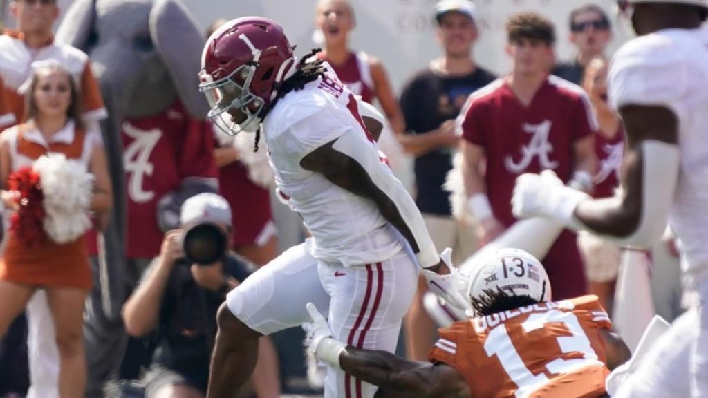 Alabama vs Texas Score: Live match updates, college football scores, and the top 25 NCAA events today