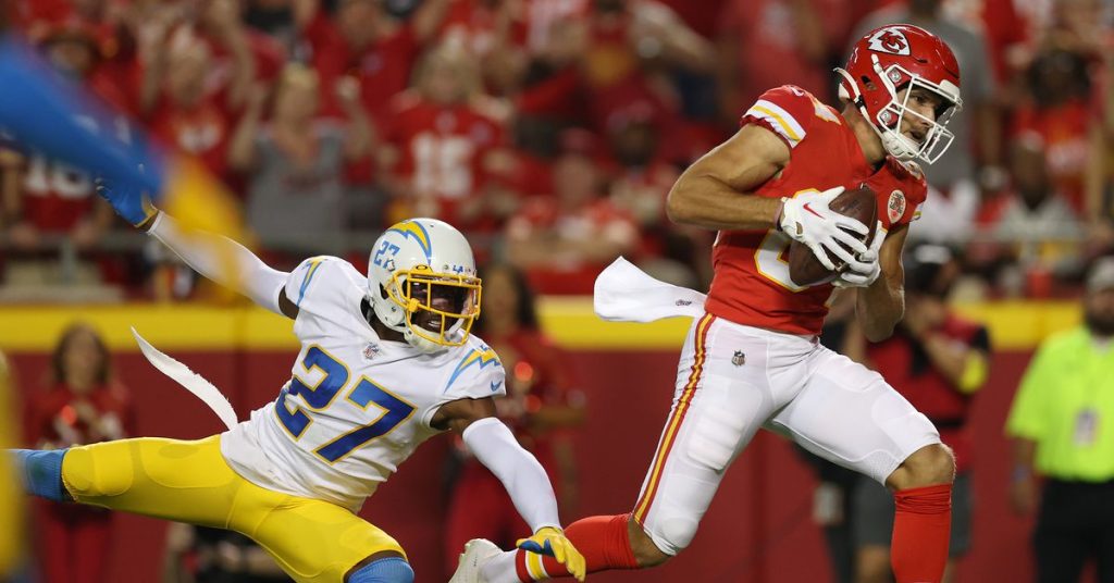 Chiefs-Chargers: Justin Reid is most proud of the Chiefs 'sticking together' in Thursday night win