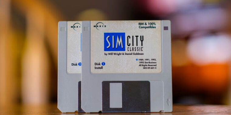 Windows 95 has gone the extra mile to ensure the compatibility of SimCity and other games