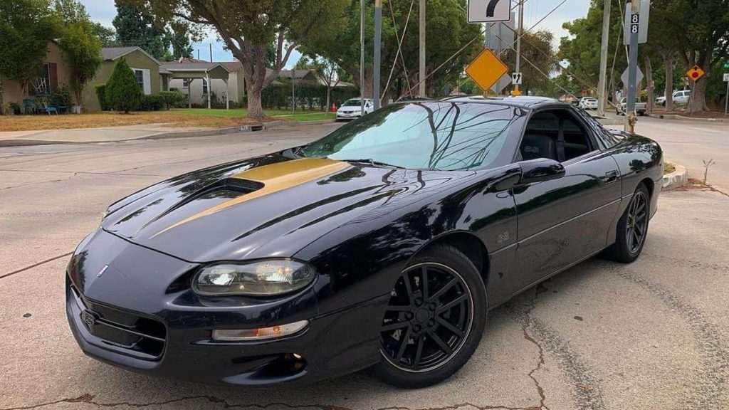 At $12,995, does the 2001 Chevy Camaro SS SLP totally smack?
