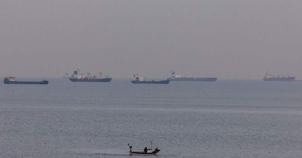 Turkish oil tanker impasse roars Russia's oil sanctions